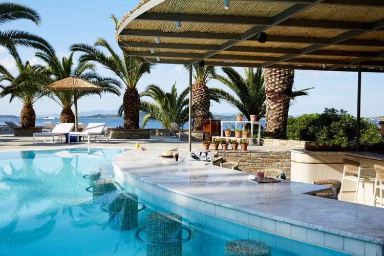 Pool Bar